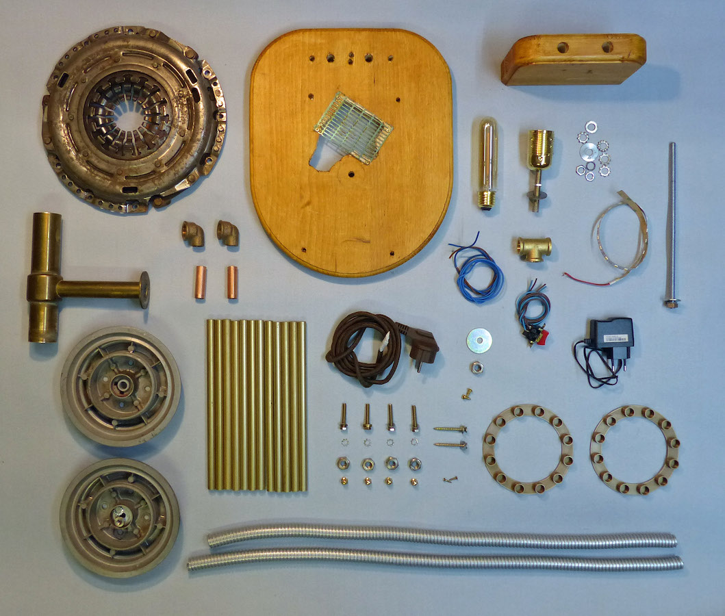 Steampunk Lamp 55 parts.jpg